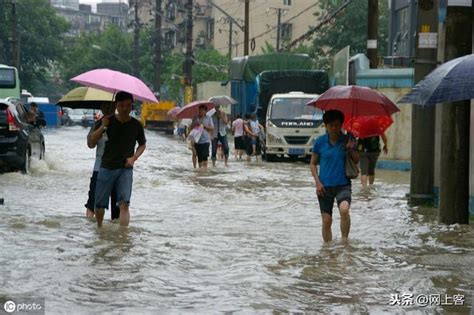 風聲撼山翻怒濤|夏五月方閔雨忽大風雨三日未止二首